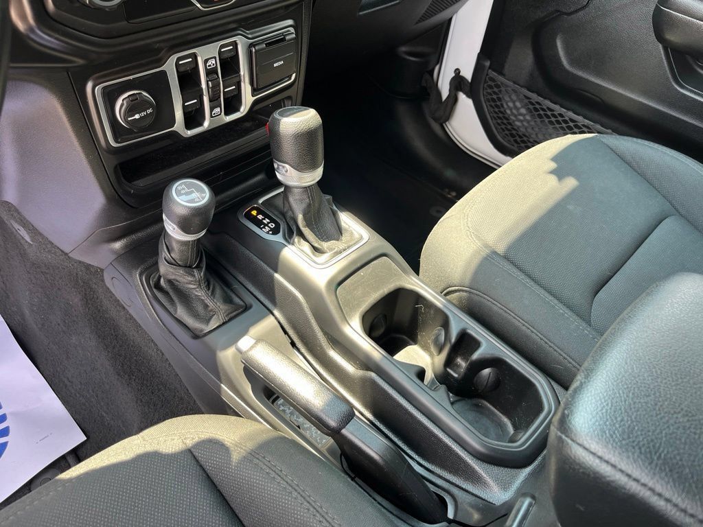 Used 2020 Jeep Gladiator Sport w/ Quick Order Package 24S AWD/4WD image 12