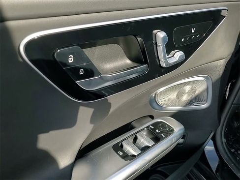 Used 2023 Mercedes-Benz C 43 AMG 4MATIC Sedan w/ Pinnacle Trim Package image 26