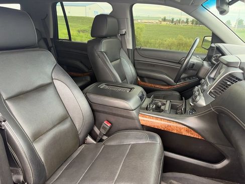 Used 2018 Chevrolet Tahoe Premier AWD/4WD image 8