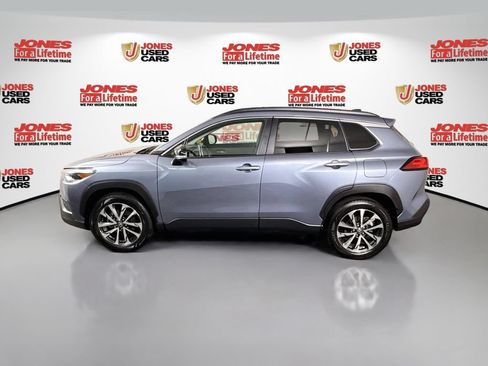 Certified 2025 Toyota Corolla Cross XLE w/ Convenience Package AWD/4WD image 16