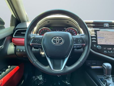 Used 2020 Toyota Camry XSE w/ Driver Assist Package FWD image 11