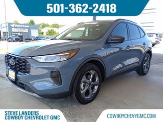 Used 2025 Ford Escape ST-Line w/ Tech Pack #1 FWD video 1
