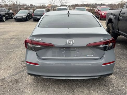 Used 2025 Honda Civic Sport Touring image 5