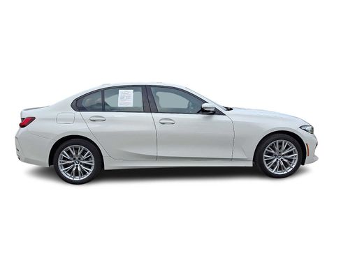 Certified 2023 BMW 330i xDrive Sedan AWD/4WD image 7