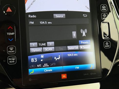 Used 2017 Toyota Prius Prime Advanced image 20