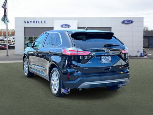 Used 2023 Ford Edge SEL image 4