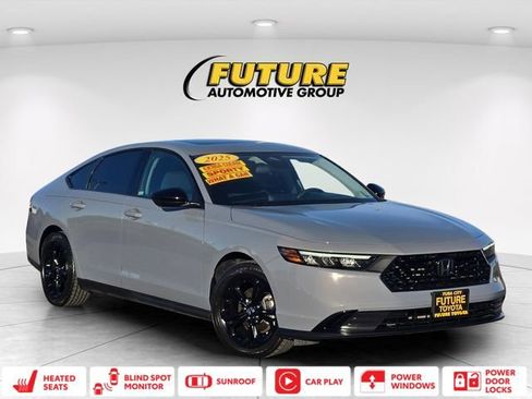 Used 2025 Honda Accord SE image 1