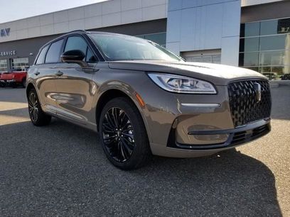 New 2025 Lincoln Corsair Reserve w/ Equipment Group 202A