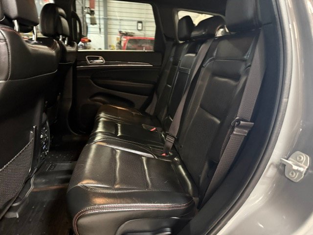 Used 2020 Jeep Grand Cherokee Trailhawk w/ Trailhawk Luxury Group AWD/4WD image 30