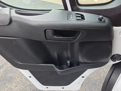 Used 2023 RAM ProMaster 2500 FWD image 27