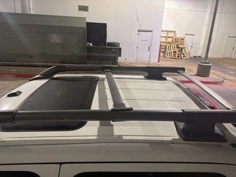 Used 2020 Nissan Frontier PRO-4X w/ Pro-4x Utility Package image 12