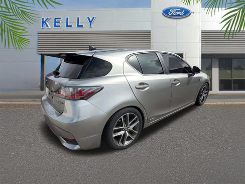 Used 2017 Lexus CT 200h w/ Navigation System Package FWD image 5