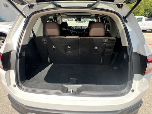 Used 2024 Honda Pilot Elite image 28