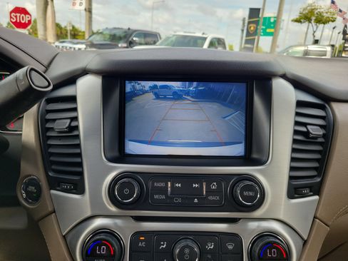 Used 2020 GMC Yukon XL SLT RWD image 11