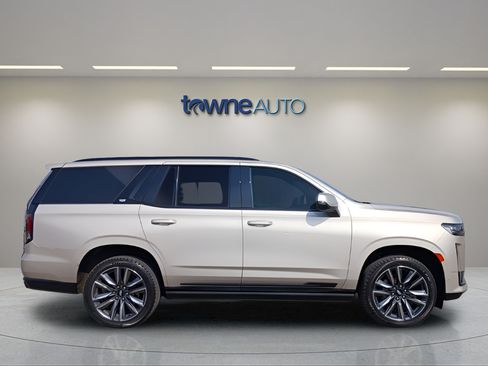Used 2022 Cadillac Escalade Sport w/ Touring Package AWD/4WD image 6