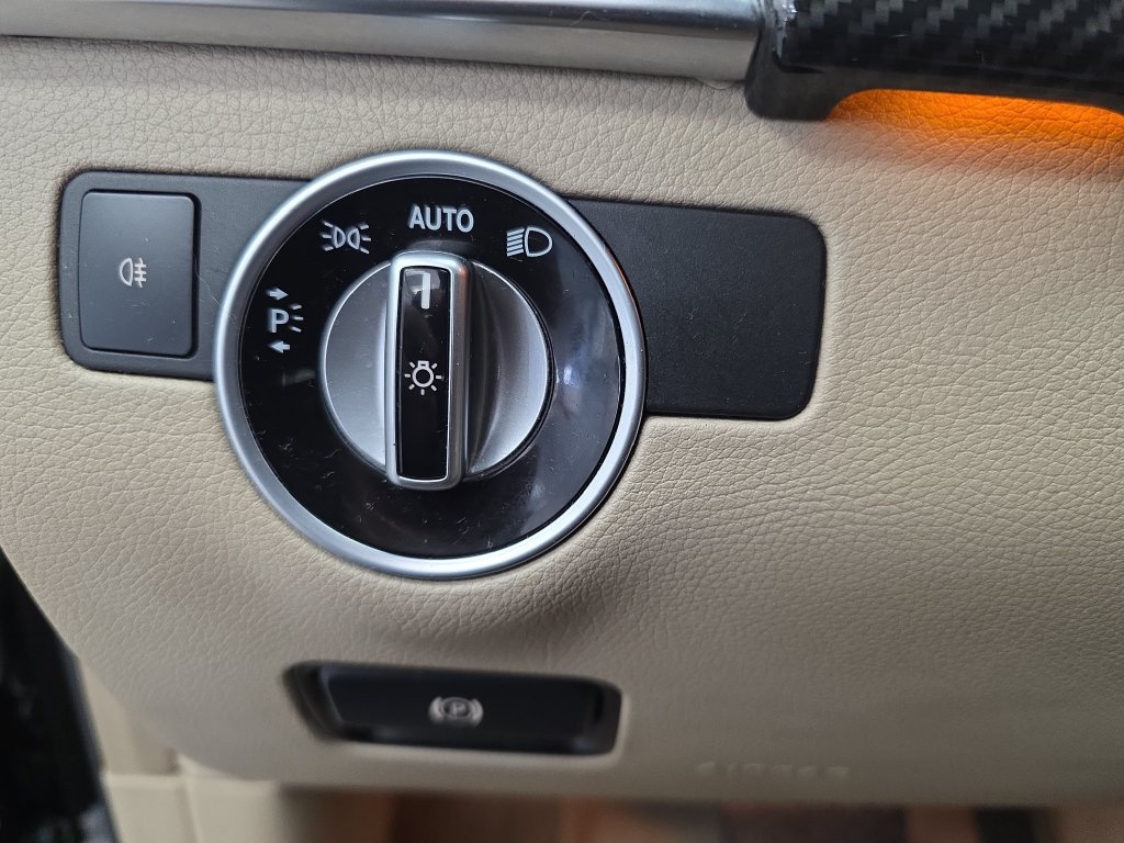 Used 2015 Mercedes-Benz ML 350 4MATIC w/ Premium 1 Package image 27