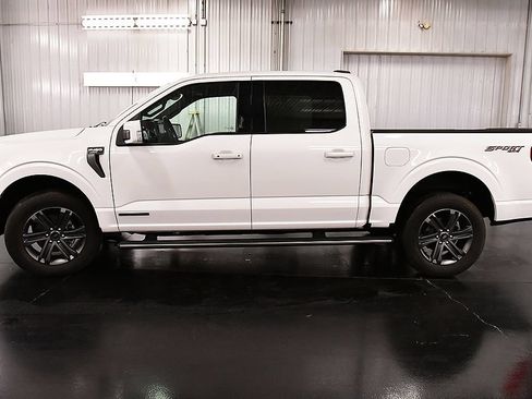 Used 2023 Ford F150 Lariat w/ Equipment Group 502A High AWD/4WD image 4