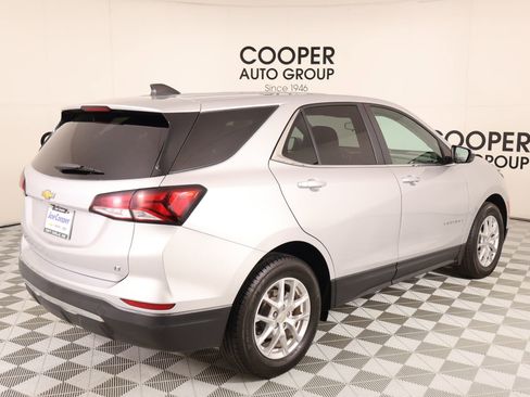 Used 2022 Chevrolet Equinox LT FWD image 19