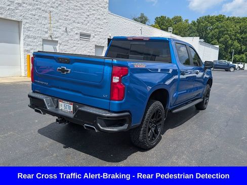 Used 2022 Chevrolet Silverado 1500 LT Trail Boss w/ LT Trail Boss Premium Package AWD/4WD image 9