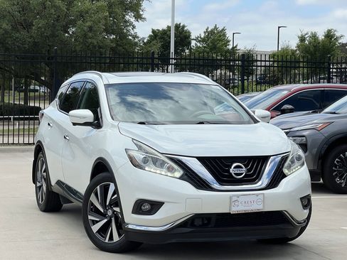 Used 2015 Nissan Murano Platinum w/ Platinum Technology Package FWD image 2