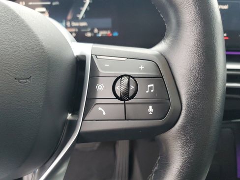 Used 2025 BMW X1 xDrive28i image 16