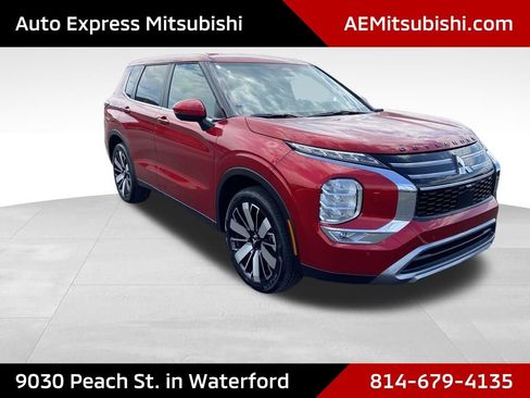 New 2026 Mitsubishi Outlander SE AWD/4WD image 1