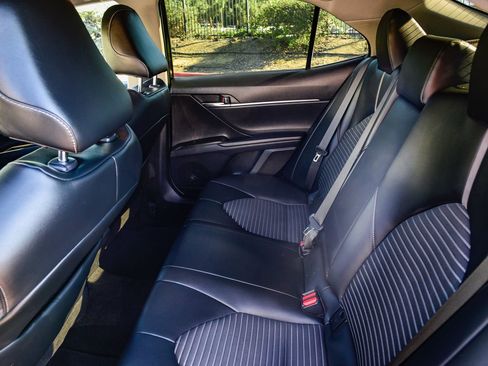 Certified 2023 Toyota Camry SE image 21