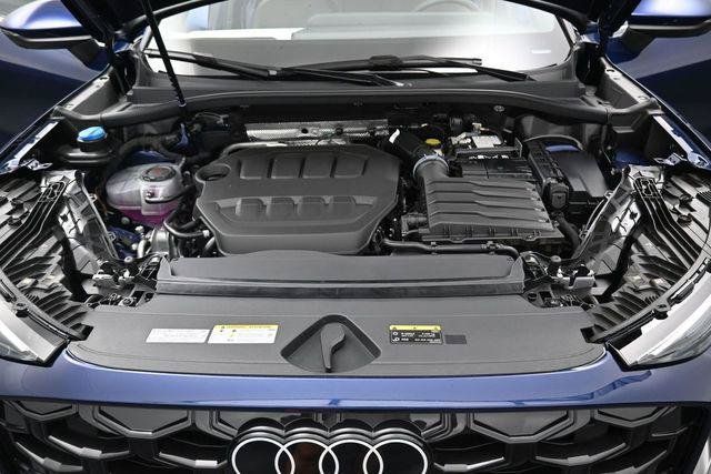 Used 2026 Audi Q3 quattro 2.0T w/ Driver Assistance Package AWD/4WD image 15