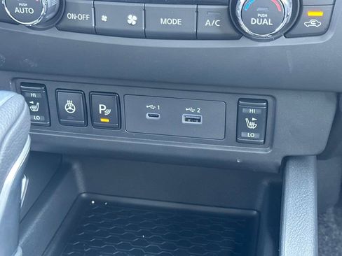 New 2025 Nissan Frontier SV w/ SV Convenience Package image 27