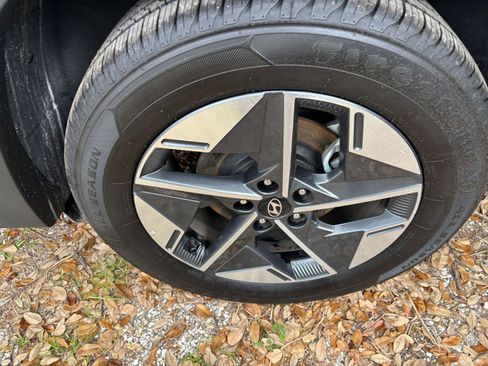 Used 2025 Hyundai Tucson SEL image 33