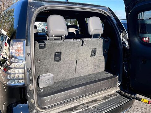 Used 2023 Lexus GX 460 Premium image 63