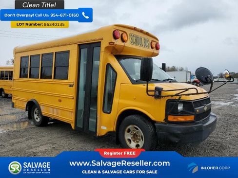 Used 2014 Chevrolet Express 3500 w/ School Bus Package RWD image 5