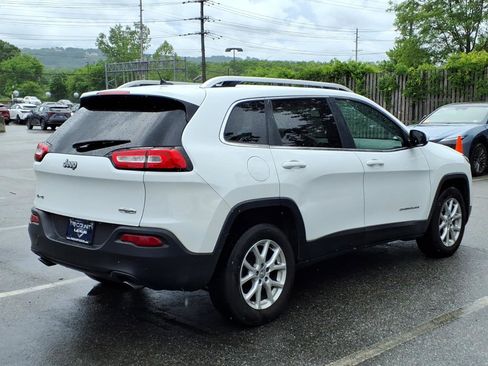 Used 2014 Jeep Cherokee Latitude AWD/4WD image 21