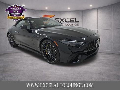 Used 2022 Mercedes-Benz SL 63 AMG 4MATIC w/ Driver Assistance Package image 9