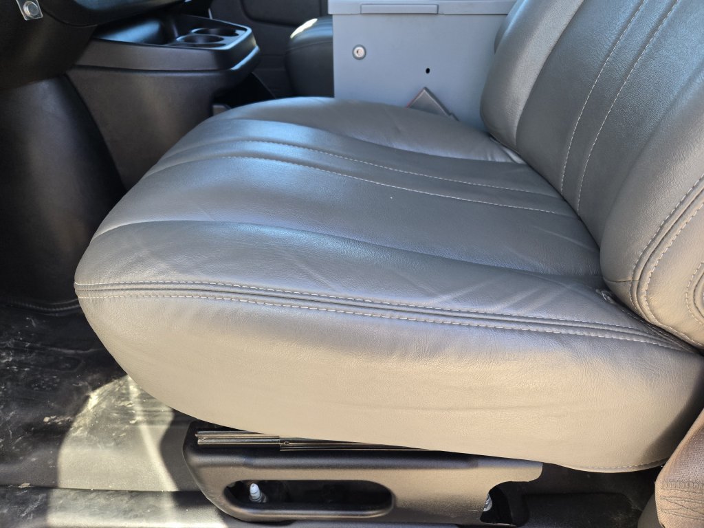 Used 2023 GMC Savana 3500 w/ Driver Convenience Package RWD image 26