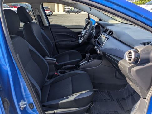 Used 2023 Nissan Versa SV FWD image 32
