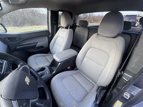 Used 2021 Chevrolet Colorado W/T w/ WT Convenience Package image 7