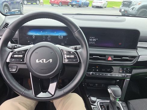 Used 2024 Kia Seltos S AWD/4WD image 14