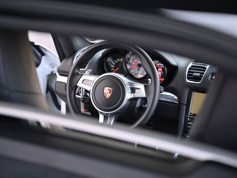 Used 2014 Porsche Cayman S RWD image 23