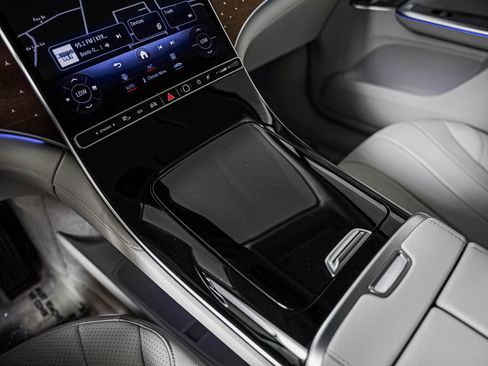 Certified 2023 Mercedes-Benz EQE 350+ 4MATIC SUV image 17