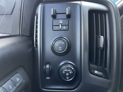 Used 2017 Chevrolet Silverado 1500 LTZ w/ Sport Package image 21