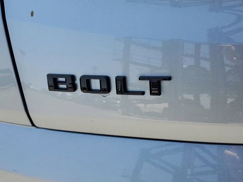 New 2027 Chevrolet Bolt LT w/ Comfort Package FWD image 8