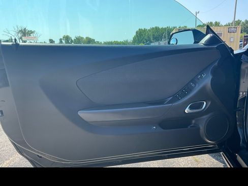 Used 2012 Chevrolet Camaro LT RWD image 22