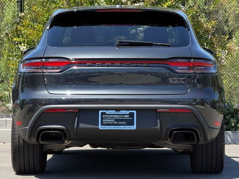 Certified 2024 Porsche Macan AWD/4WD image 6