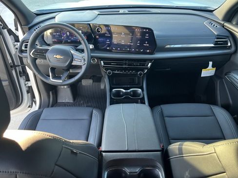 New 2026 Chevrolet Traverse LT w/ LPO, Floor Liner Package image 21