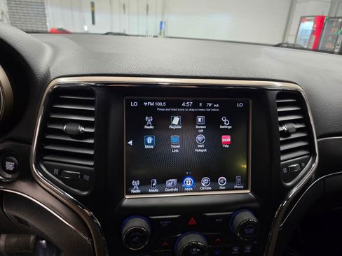 Certified 2017 Jeep Grand Cherokee Limited w/ Trailer Tow Group IV AWD/4WD image 23