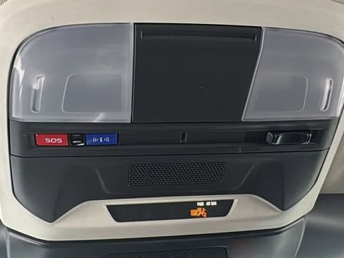 Certified 2024 Subaru Crosstrek 2.0i Premium w/ Popular Package #3 image 33