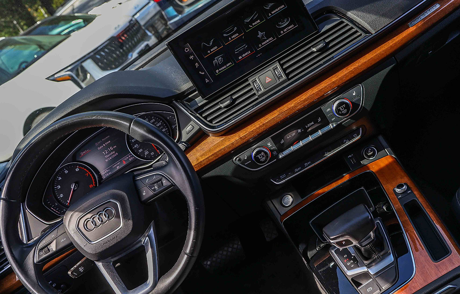 Used 2022 Audi Q5 2.0T Premium AWD/4WD image 19