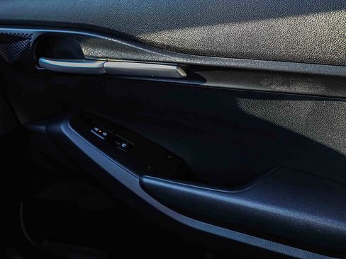 Certified 2024 Kia Seltos LX image 16