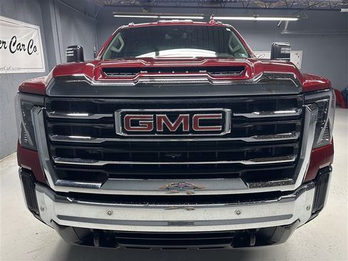 Used 2025 GMC Sierra 2500 SLT w/ SLT Premium Package AWD/4WD image 10